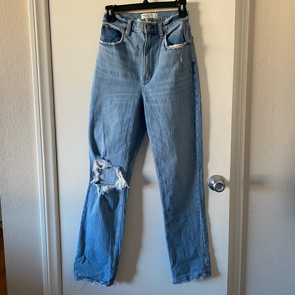Abercrombie & Fitch 90s‎ Straight Ultra High Rise Jeans, 26/ 2R